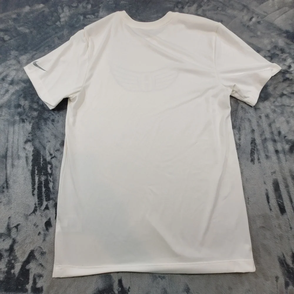 Nike Dri-FIT Wings of Victory Graphic T-Shirt White Mens Small AR6029-100